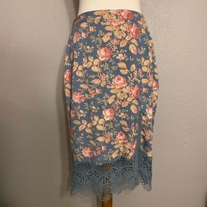 Free People Floral Pencil Skirt w Lace Trim